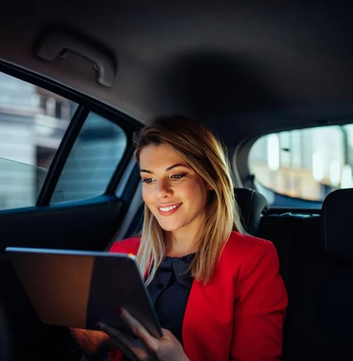 Jerome Veglia Taxi Taxi La Ciotat Nous Sommes A Votre Service Pour Vous Garantir Un Transport